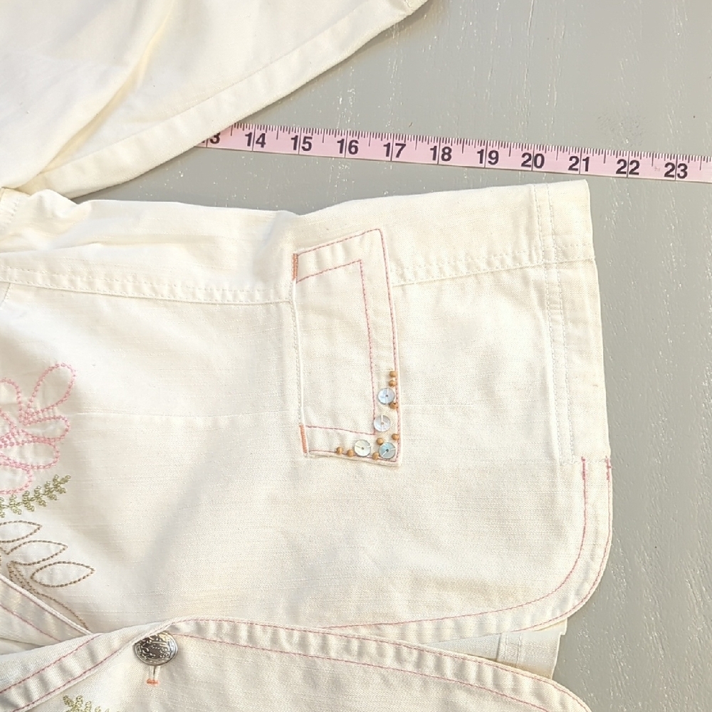 Vintage White Blazer with Floral Embroidery 3/4 Sleeves size 14 Stretch Cotton - Picture 7 of 8